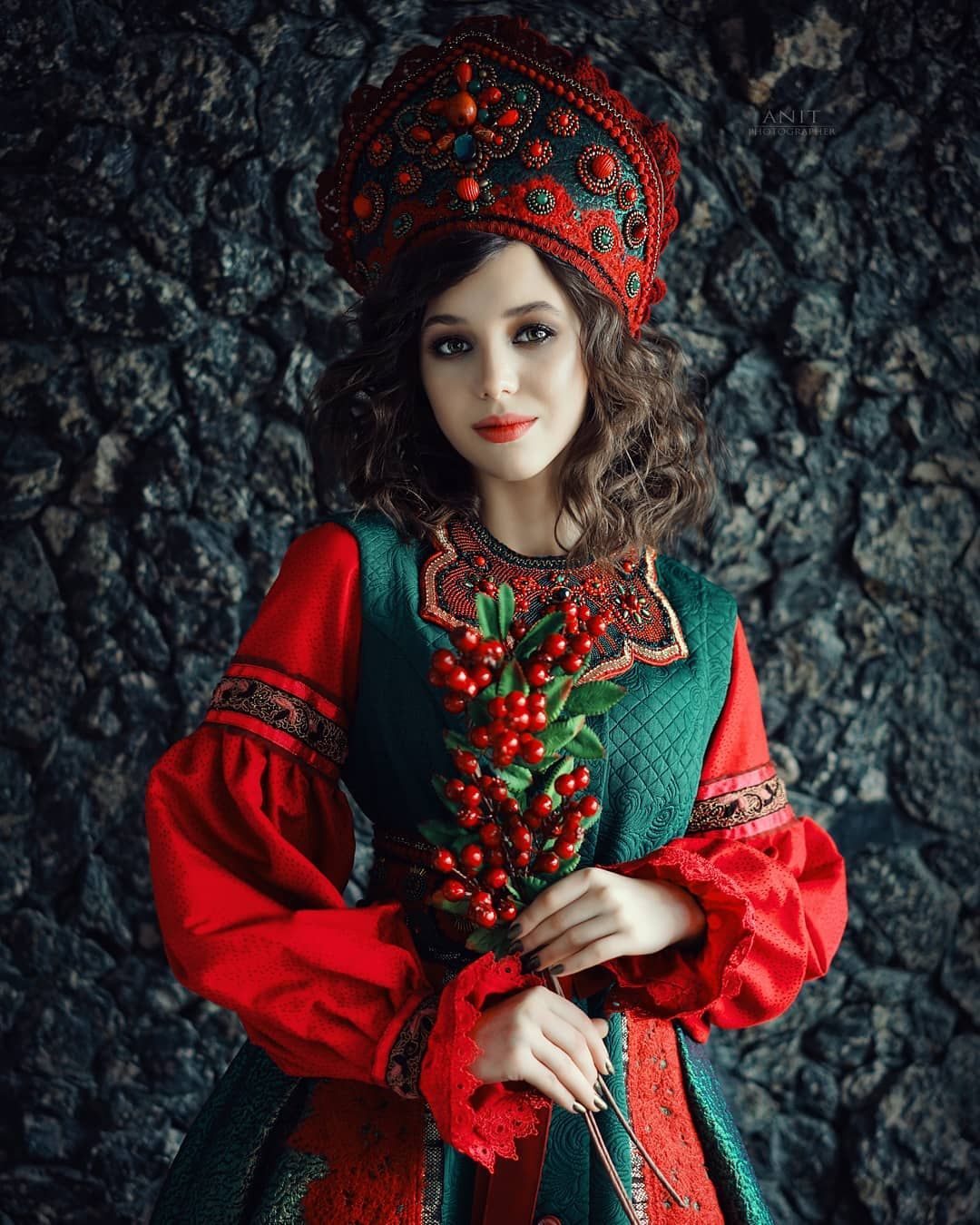 Nude girl Women in Slavic costumes in Puducherry